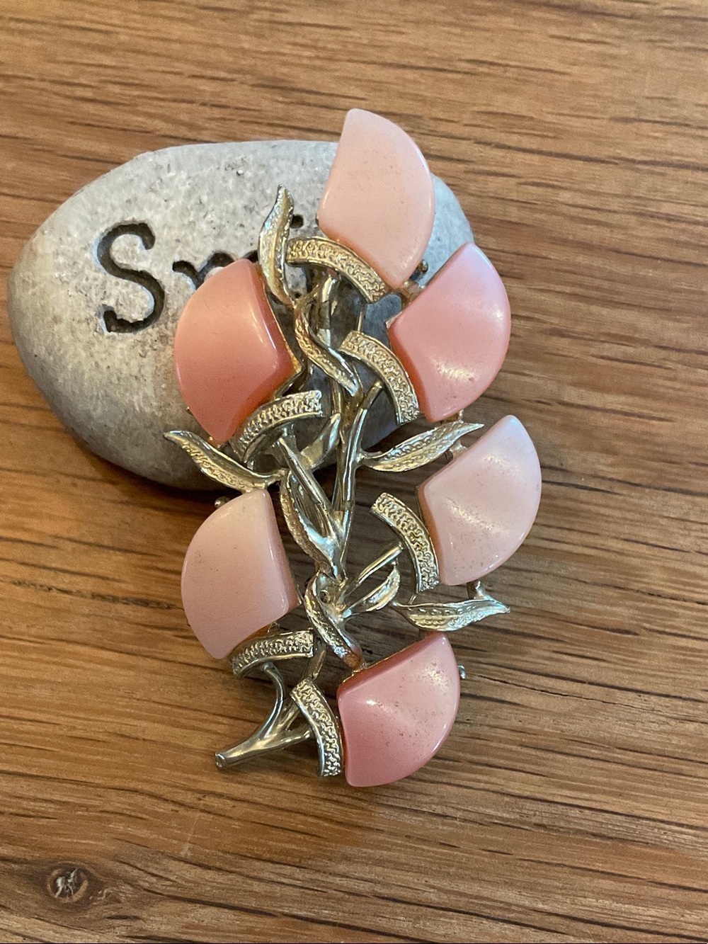 Thermoset Vintage Pink Floral Branch Brooch 1950’s